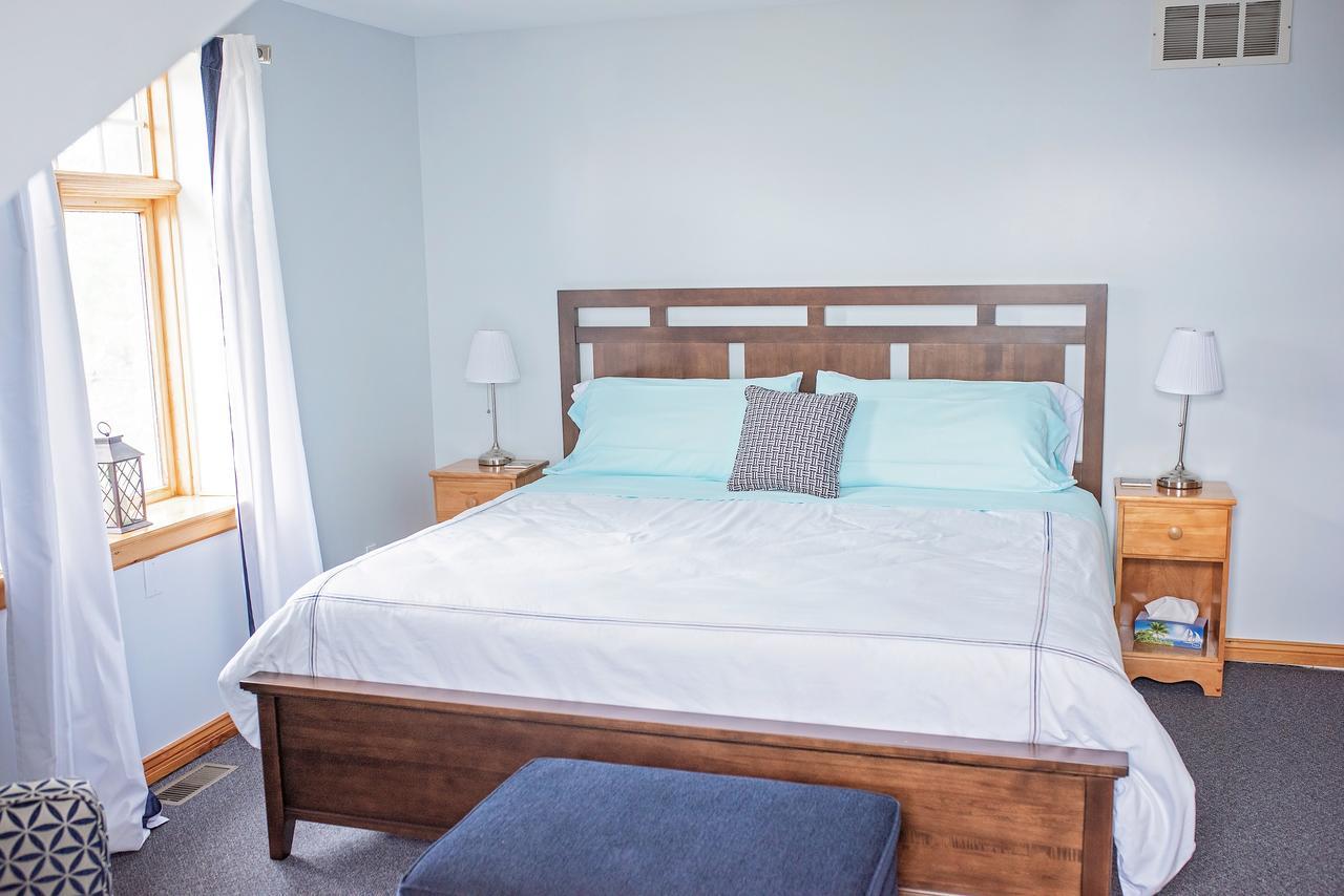Rock Hill Bed & Breakfast Sharbot Lake Экстерьер фото